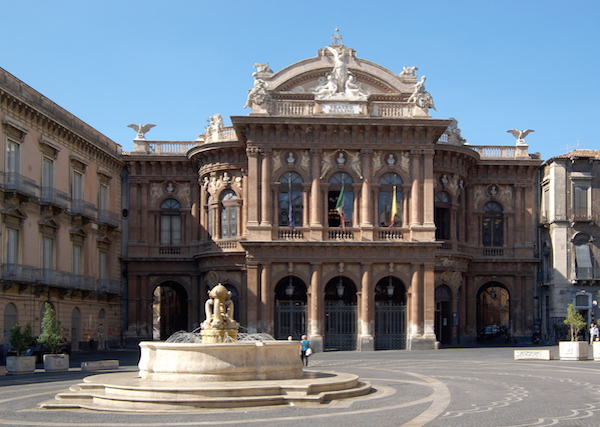 4 day itinerary Sicily: Bellini Theatre in Catania